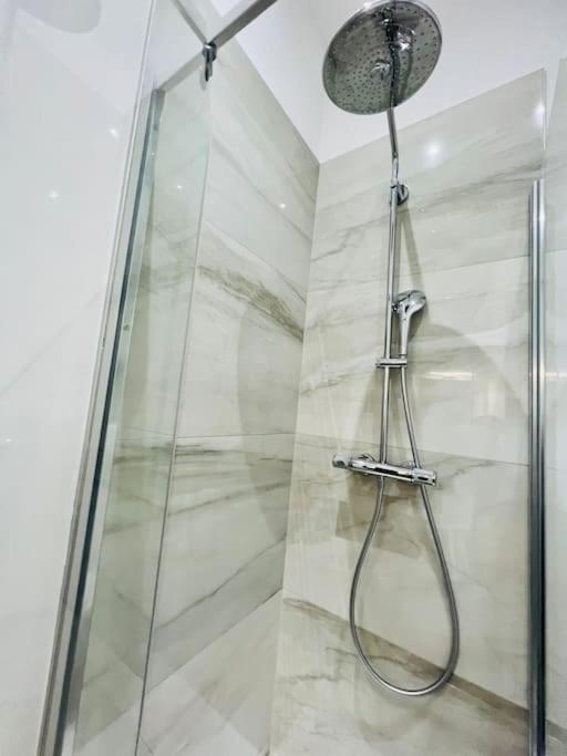 Charmant Petit Appartement. Liege Ngoại thất bức ảnh